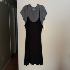 New 2 piece skirt and shirt set Size Large